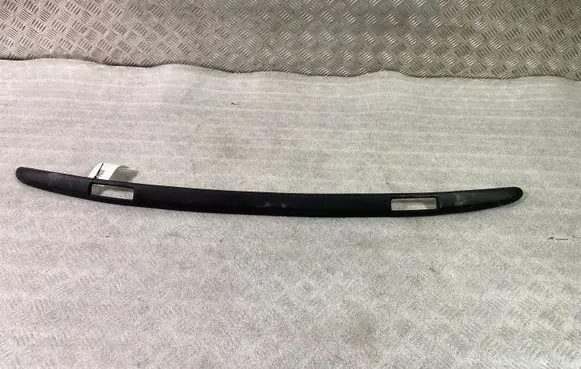 Ford Mustang VI Windshield trim FR3B76539A72A