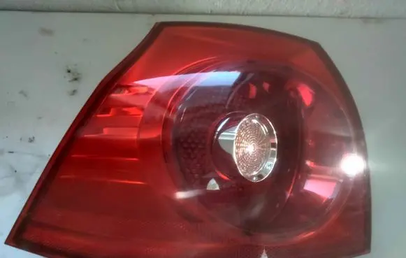 Volkswagen Golf V Rear/tail lights Z32110