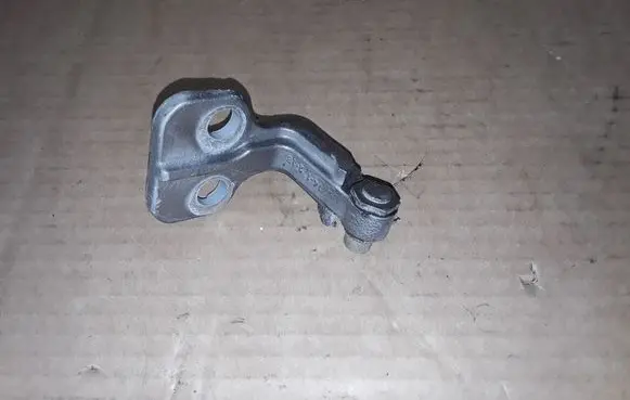 Jaguar XF Front door lower hinge 1410208