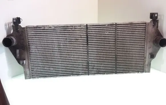 Renault Laguna II Intercooler radiator 640850