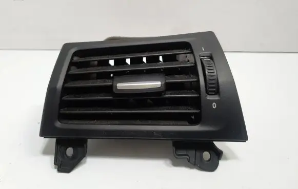 Dashboard side air vent grill/cover trim