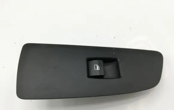 BMW 1 E81 E87 Electric window control switch 6970247