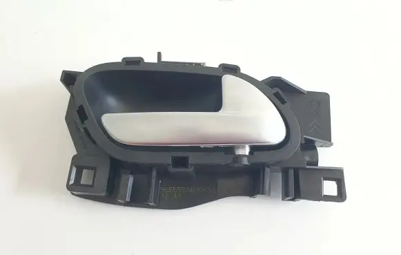 Peugeot 208 Rear door interior handle 96555516VV