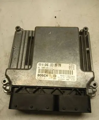 Mercedes-Benz E W211 Engine control unit/module A6461538979 1039S00000 0281011655