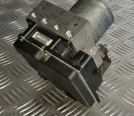 Jaguar XF X250 ABS Pump CX23-2C405-BD