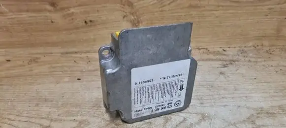 Skoda Superb B5 (3U) Airbag control unit/module 1C0909605F