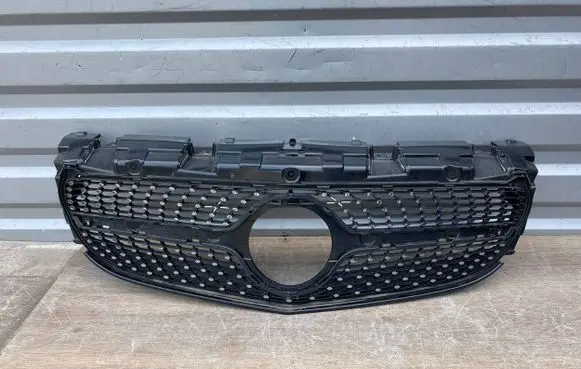 Mercedes-Benz SLC R172 Front bumper upper radiator grill A1728881060