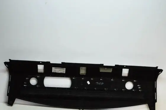 Parcel shelf