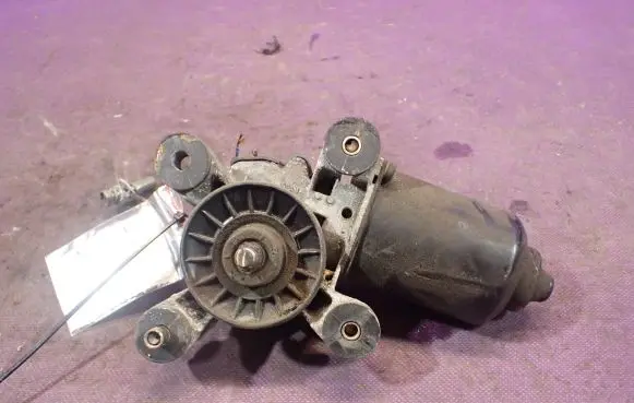Mazda Demio Rear window wiper motor 8492001763