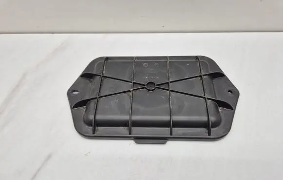 Audi Q3 8U Other engine bay part 5N0819430