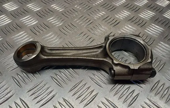 Mitsubishi Pajero Connecting rod/conrod 78L