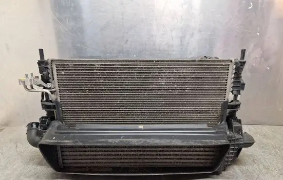 Volvo V50 Radiator set 