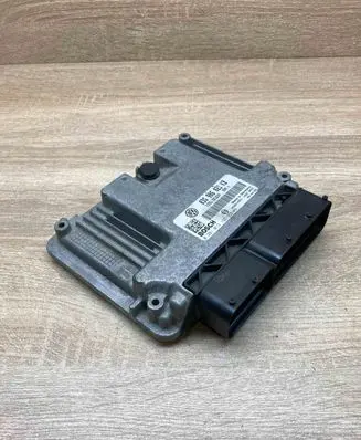 Volkswagen Touran I Engine control unit/module ECU 03G906021KB 0281013195
