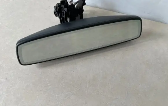 BMW 6 G32 Gran Turismo Rear view mirror (interior) 6822492