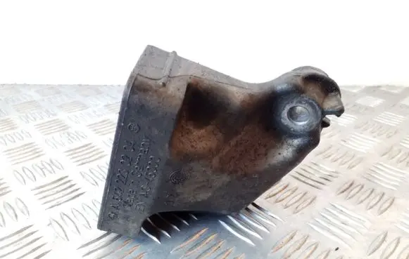 Mercedes-Benz R W251 Engine mounting bracket A6422230204