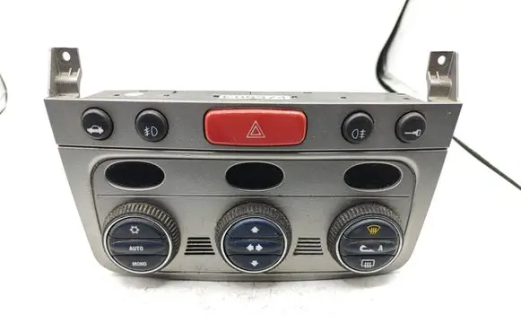 Alfa Romeo 147 Climate control unit 46799632