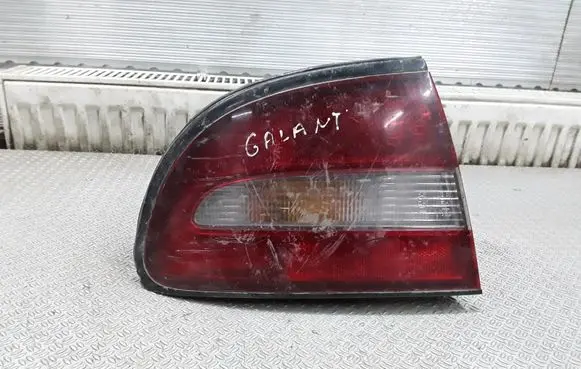 Mitsubishi Galant Rear/tail lights 0431593L