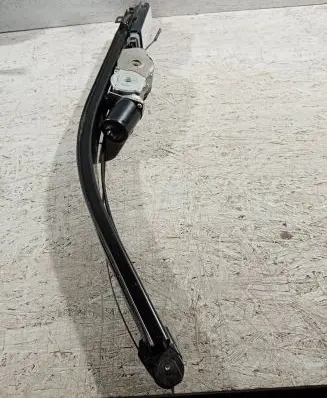 Chrysler Pacifica Sliding door motor assembly 5926743AM 68369596AD 28729159