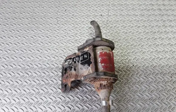 Mercedes-Benz E W210 Webasto auxiliary heater fuel pump 2104700294