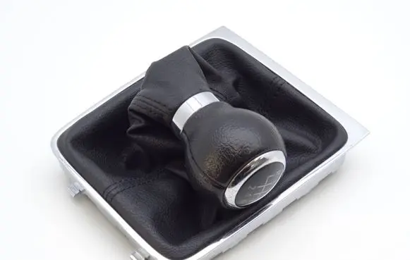 Volkswagen PASSAT B6 Gear lever shifter trim leather/knob 3C0711113A