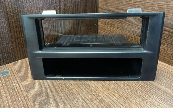 Iveco Daily 4th gen Dashboard storage box/compartment 56712 3802527