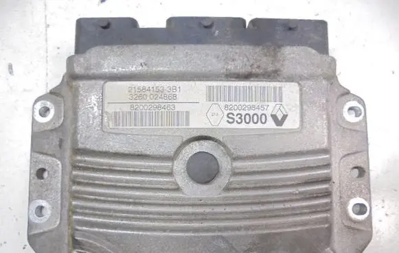 Renault Scenic II - Grand scenic II Engine control unit/module ECU 8200298457