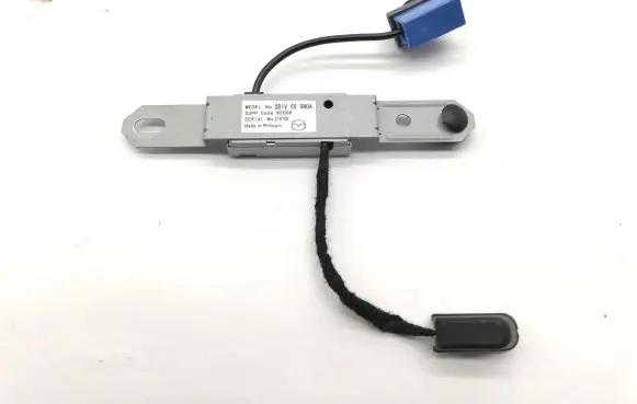 Mazda CX-3 Aerial antenna amplifier DD1V669N0A