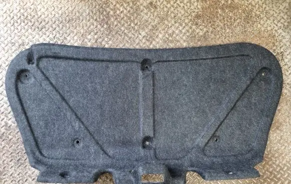 Dodge Challenger Tailgate trim