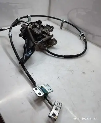 KIA Carens II Handbrake/parking brake lever assembly