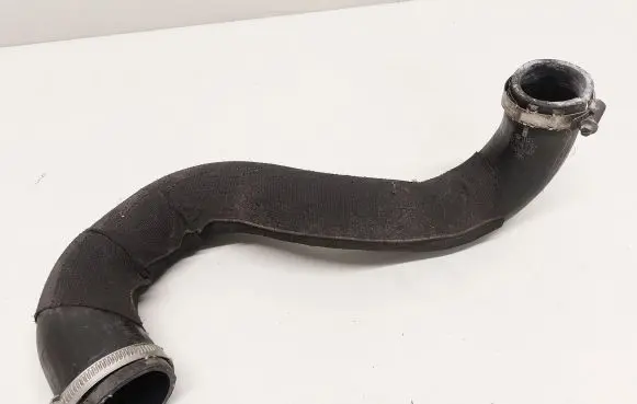 Intercooler hose/pipe