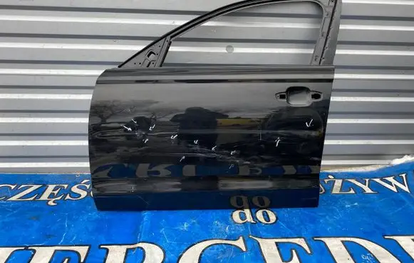 Audi A6 C7 Front door