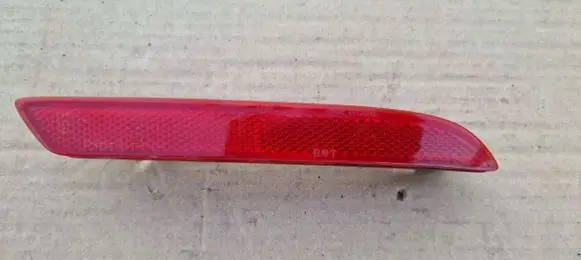 Honda Accord Rear tail light reflector 9317009