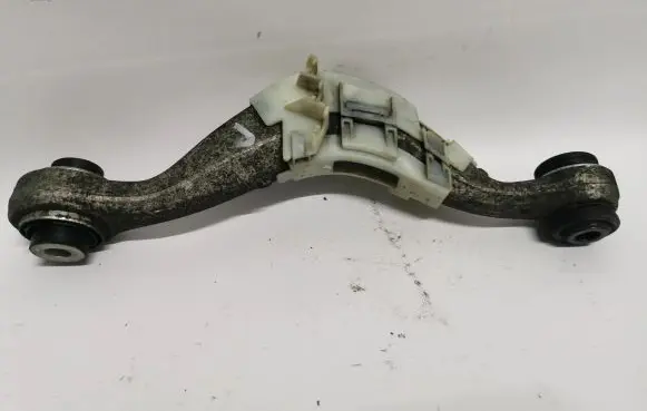 BMW 5 G30 G31 Rear control arm 6870535