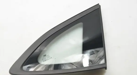 Hyundai Tucson TL Rear side window 87820D3000