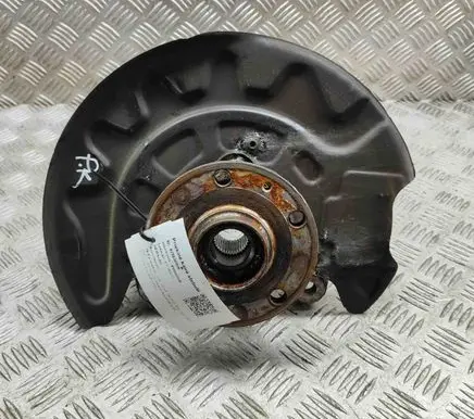 Volkswagen Golf VII Front wheel hub 5Q0400053DQ 5WA407255