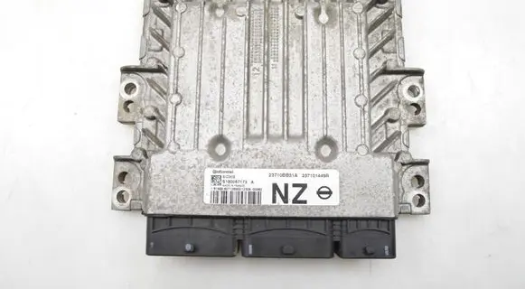 Nissan Qashqai Engine control unit/module 23710BB31A