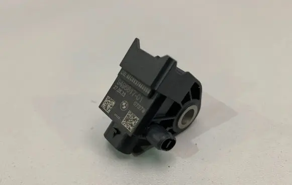 BMW 7 G70 Airbag deployment crash/impact sensor 9496817