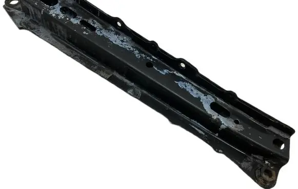 Toyota Auris E180 Other front suspension part OYT25549