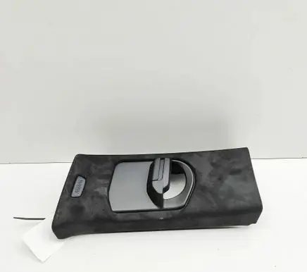 BMW X7 G07 (C) pillar trim 