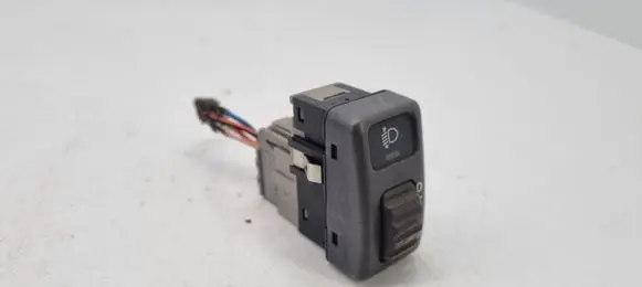 Volvo S70 V70 V70 XC Headlight level height control switch 9162960