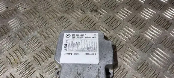 Volkswagen Multivan T5 Airbag control unit/module 1C0909605F