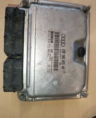 Audi A4 S4 B5 8D Engine control unit/module 038906019AN 28SA4597 0281010094