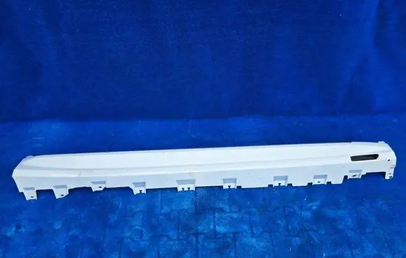 BMW X7 G07 Sill/side skirt trim 7441108