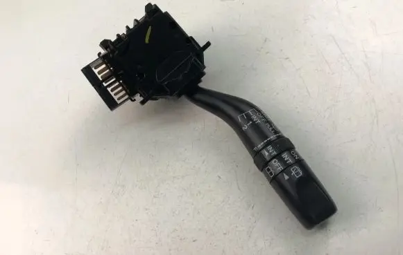 Mazda Tribute Indicator stalk GE6V66128