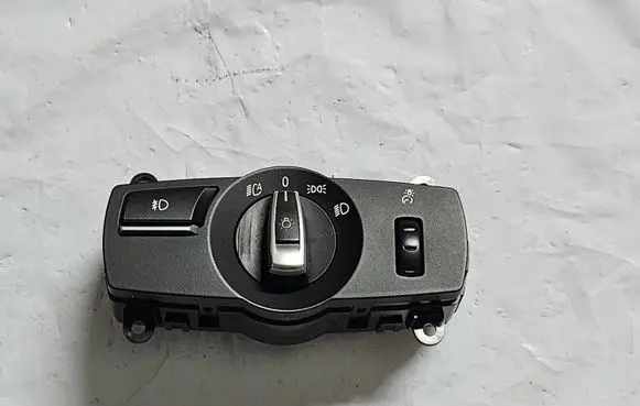 BMW 7 F01 F02 F03 F04 Light switch 9192745 919274504 33920301
