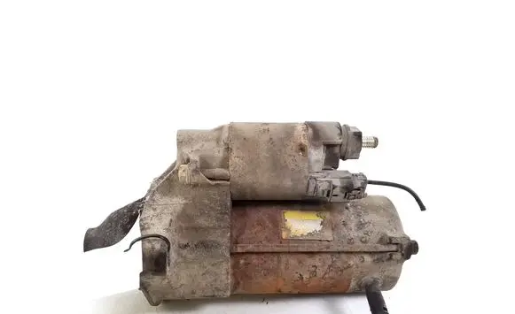 Toyota Yaris Starter motor 28100-23020