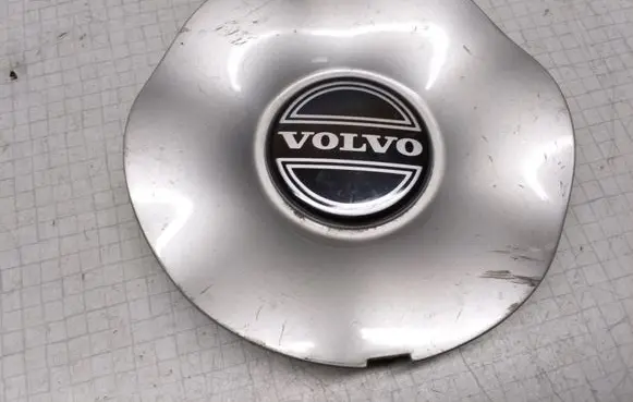 Volvo V70 Original wheel cap 9140405