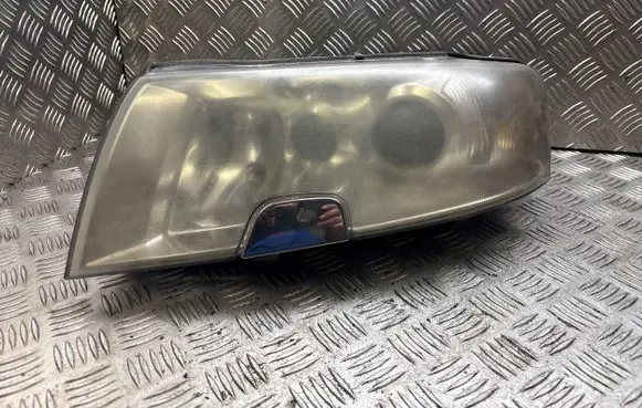 Skoda Superb B5 (3U) Headlight/headlamp
