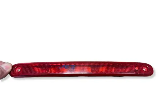 Peugeot 107 Third/center stoplight 3834