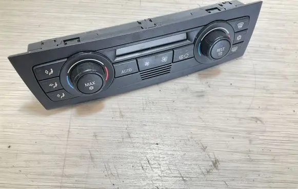 BMW 1 E82 E88 Climate control unit 6983944